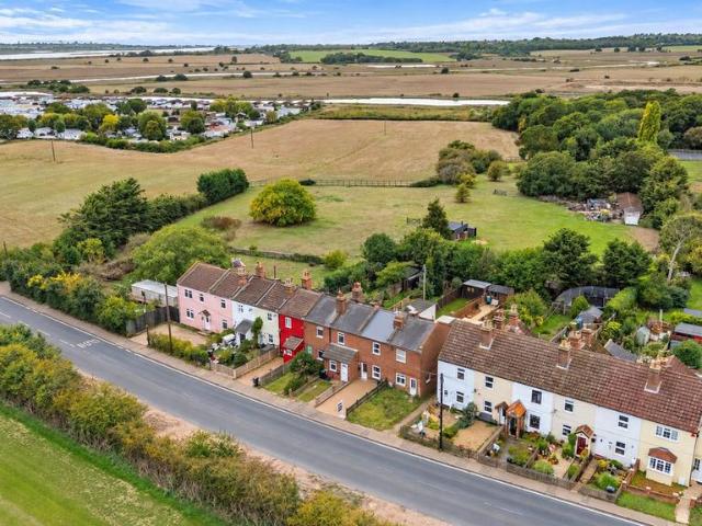 House for sale in Bentley Country Park, Tendring