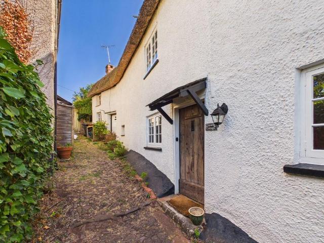 House for sale in Sandford, Newton St Cyres