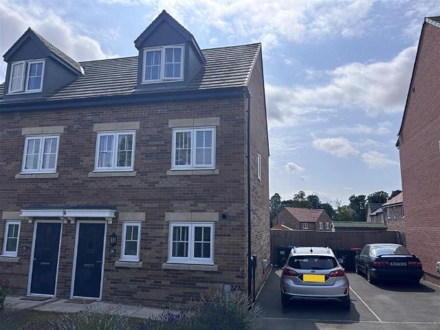 House for sale in Norton-on-derwent, North Yorkshire