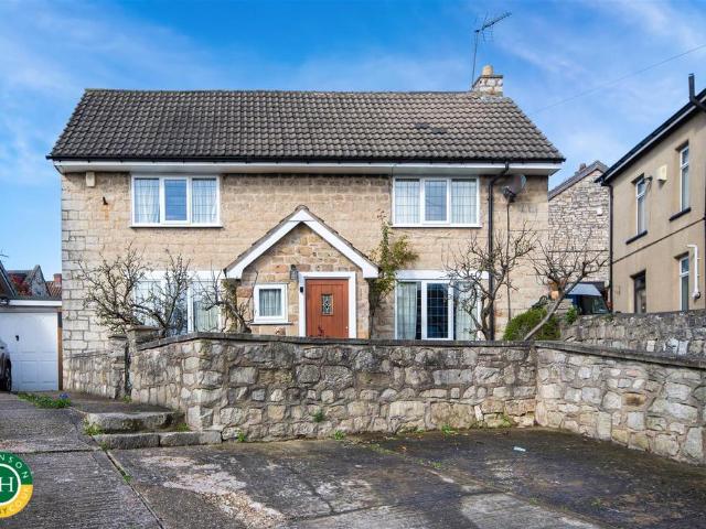 House for sale in Conisbrough, South Yorkshire