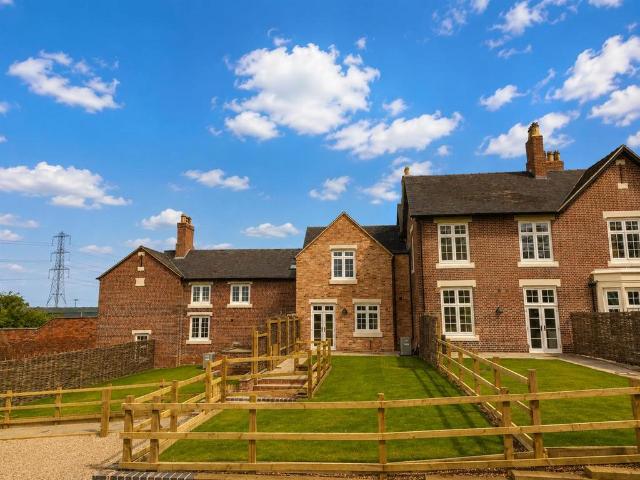 House for sale in Egginton, East Midlands