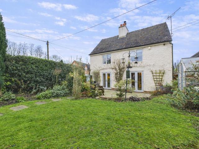 House for sale in Froggatt, East Midlands