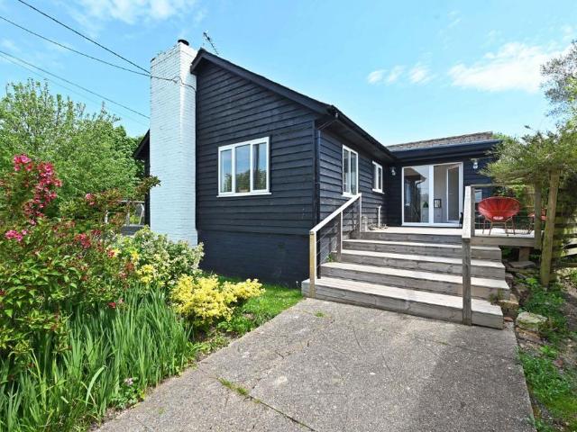 House for sale in Heathlands, East Sussex