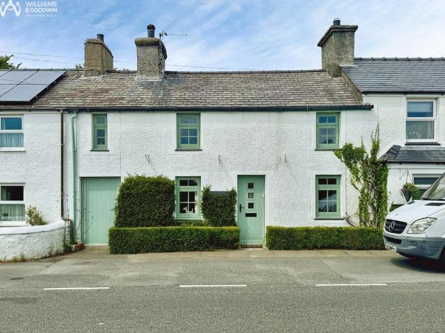 House for sale in Rhoscolyn, Wales