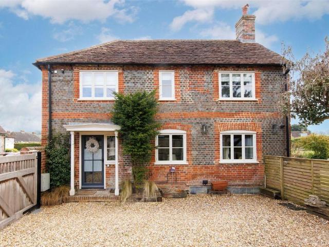 House for sale in Littlecote, West Sussex