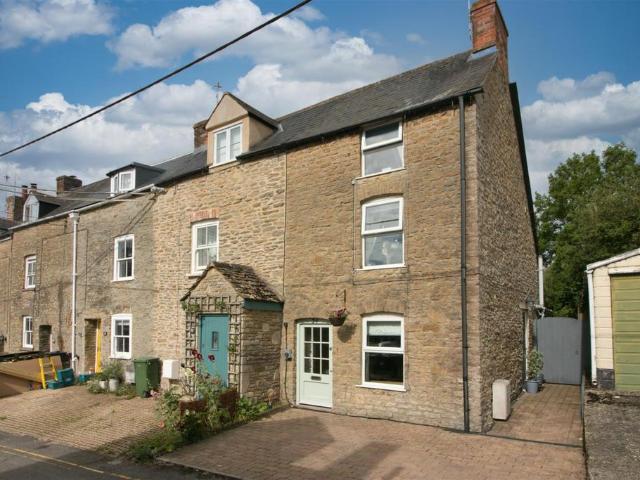 House for sale in Malmesbury, Wiltshire