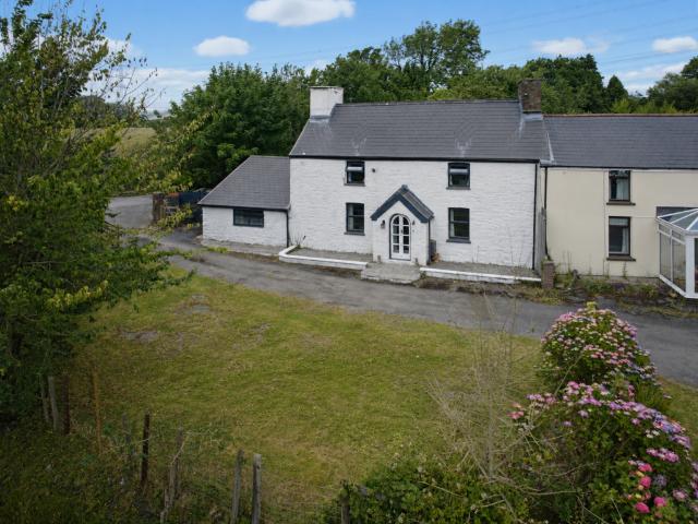 House for sale in Mawr, Felindre