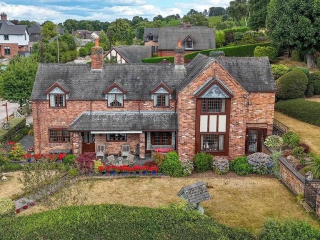 House for sale in Baswich, Staffordshire