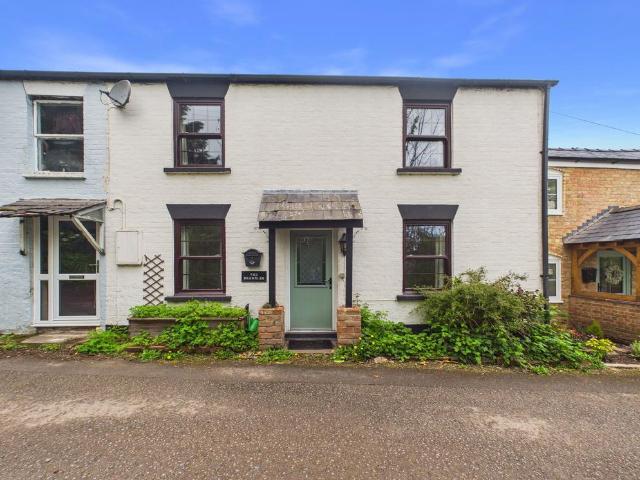 House for sale in Bromsberrow Heath, Gloucestershire