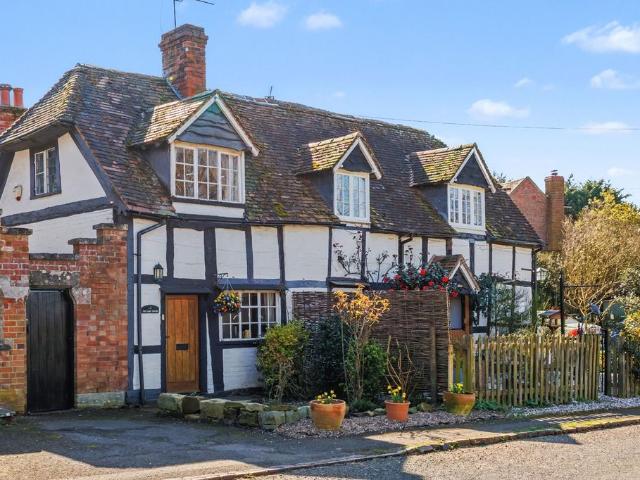 House for sale in Rous Lench, Wychavon