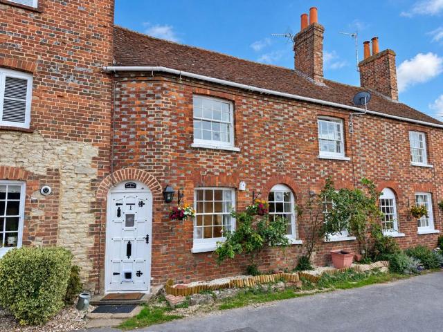 House for sale in Benson, South Oxfordshire