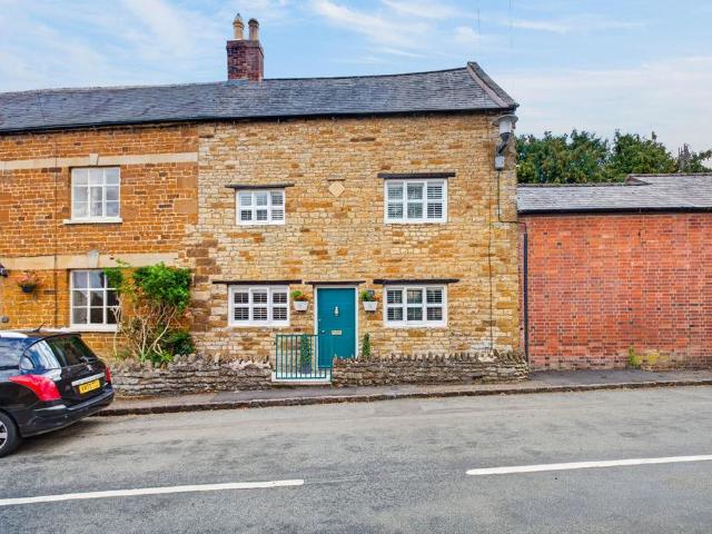 House for sale in Middleton, North Northamptonshire