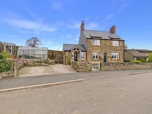 House for sale in Brackenfield, East Midlands