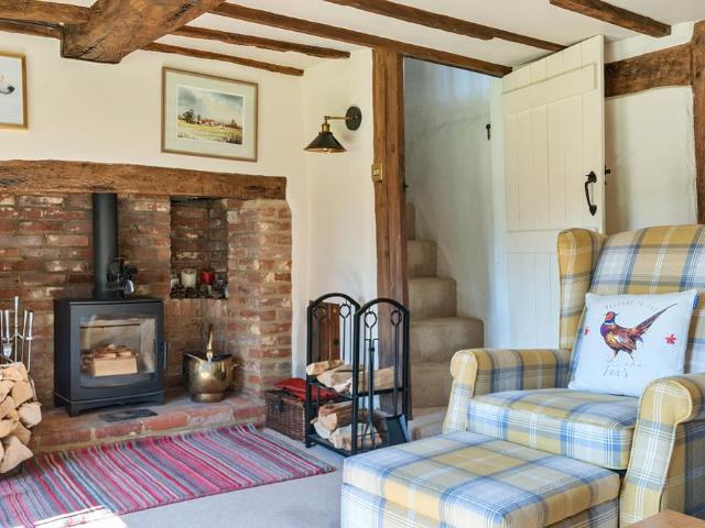 House for sale in Ickford
