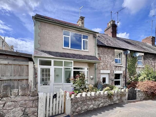 House for sale in Old Colwyn, Wales