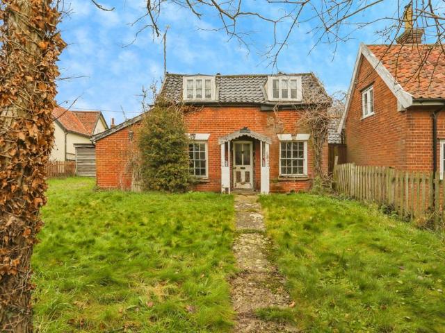 House for sale in Burgh St Peter, Norfolk
