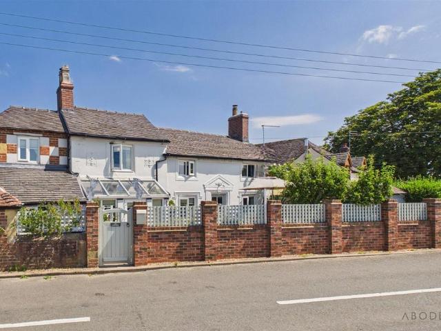 House for sale in Beamhurst, Staffordshire