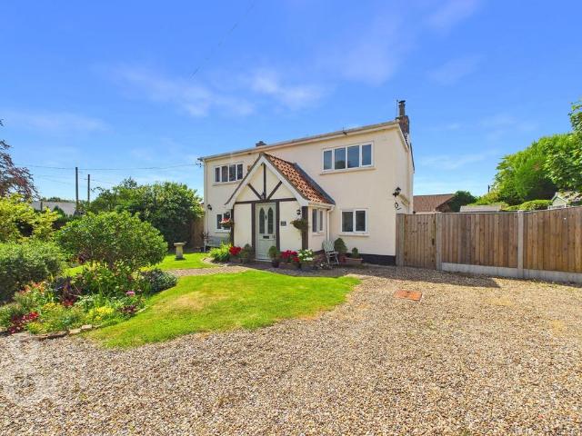 House for sale in Upton, Crostwick