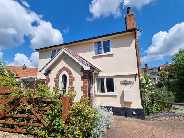 House for sale in Bedingfield, Suffolk