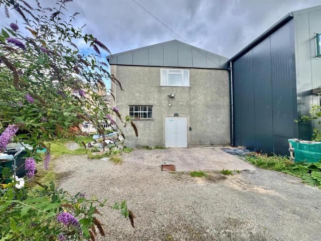 House for sale in Trofarth, Wales