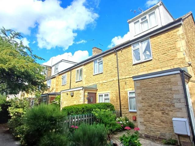 House for sale in Chipping Norton, Black Bourton