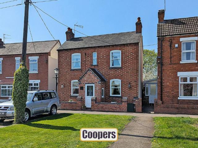 House for sale in Potters Green, West Midlands