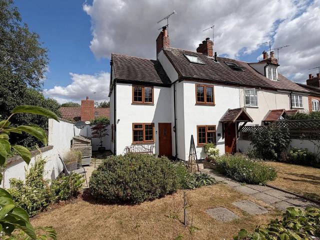 House for sale in Castle Green, Green Close