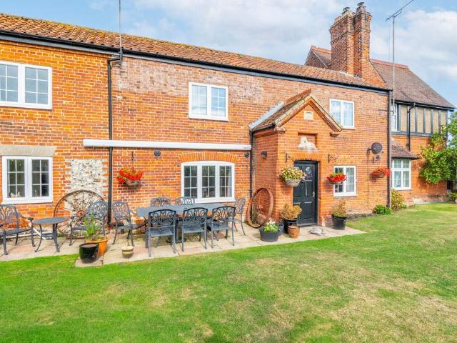 House for sale in Stokesby, Norfolk