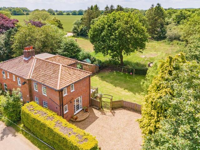 House for sale in Comers, Norfolk
