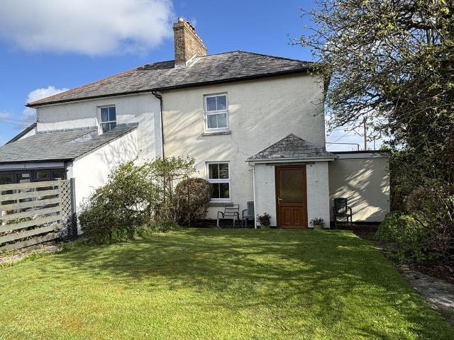 House for sale in Lostwithiel, Cornwall