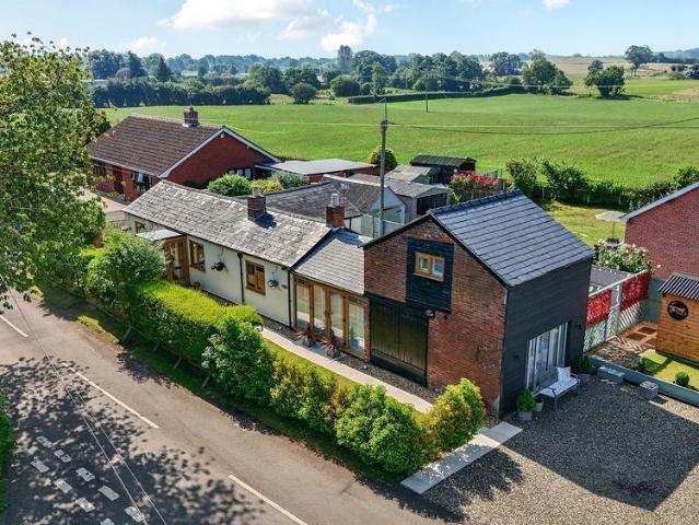 House for sale in Welshampton and Lyneal, Shropshire