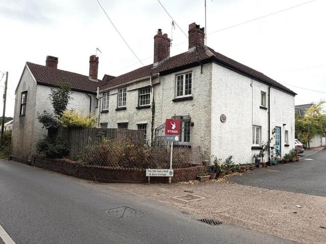 House for sale in Budlake, Devon