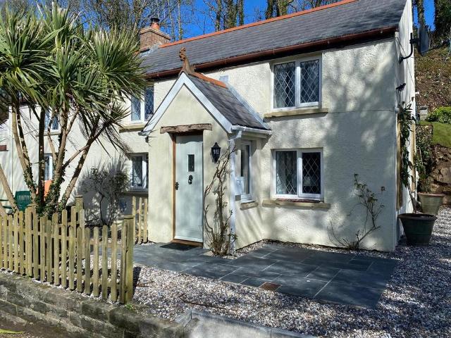 House for sale in Middle Mill, Solva