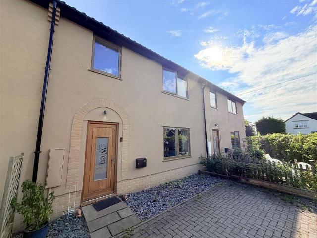 House for sale in Bedingfield, Suffolk