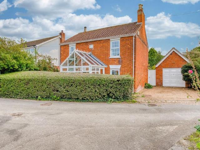 House for sale in Stokesby, Norfolk