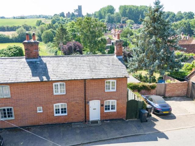 House for sale in Chelmondiston, Suffolk