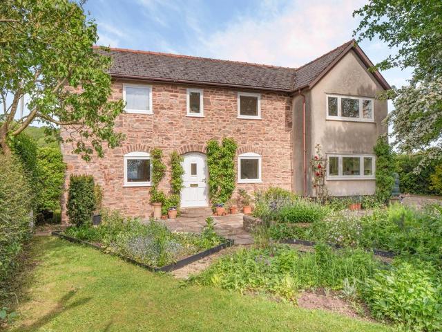 House for sale in Woolaston, Bromsberrow Heath