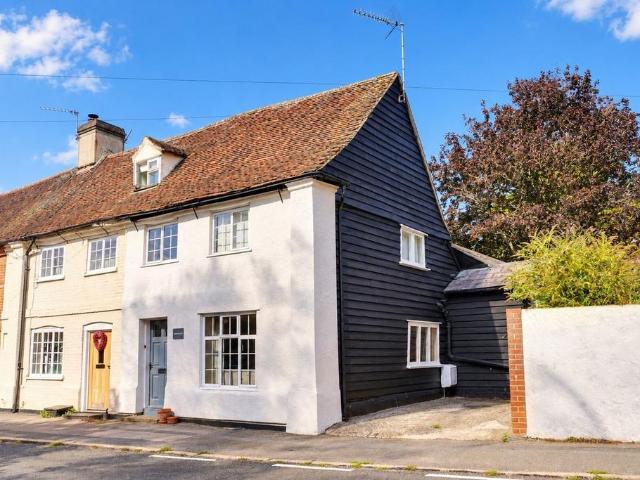 House for sale in Duton Hill, Essex