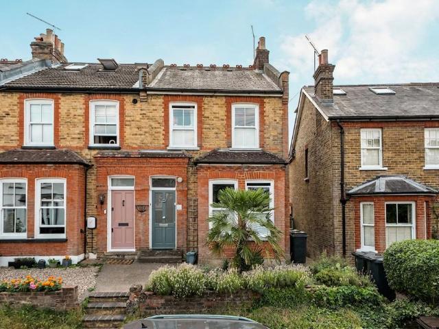 House for sale in Ashtead, Mole Valley