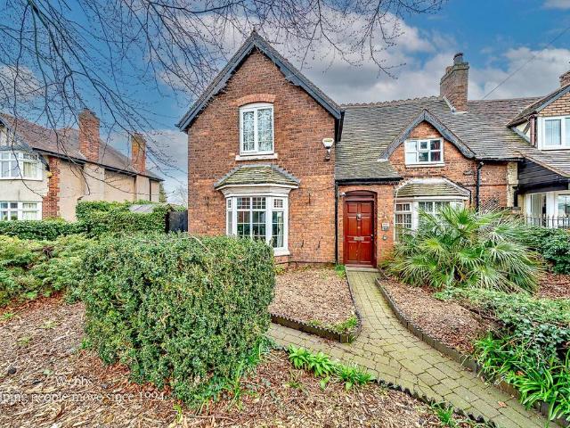 House for sale in Landywood, Great Chatwell