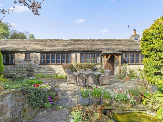 House for sale in Huby, Castley