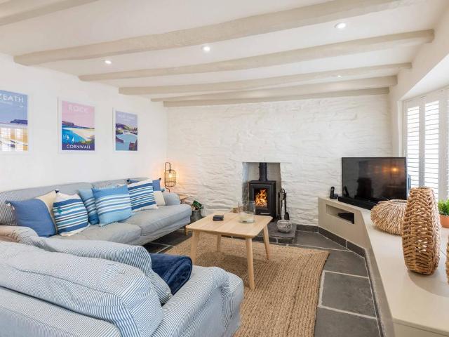 House for sale in Port Gaverne
