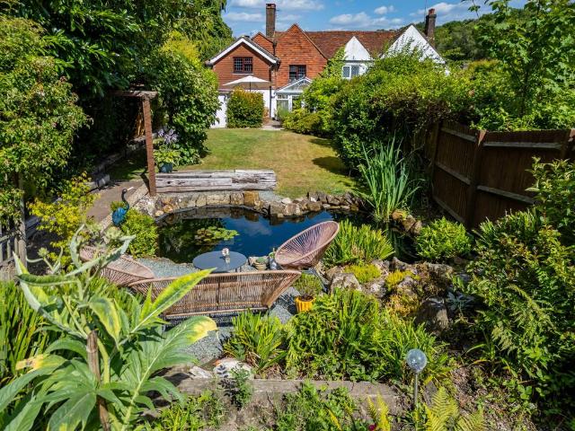 House for sale in Jarvis Brook, Cross In Hand