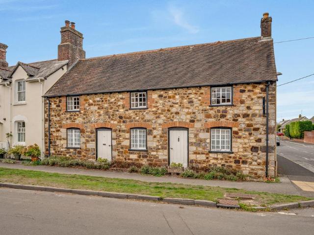 House for sale in Wool