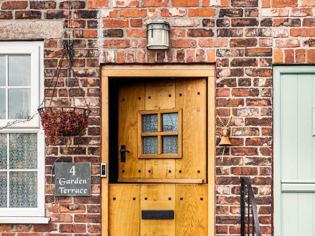 House for sale in Ridge End, Greater Manchester