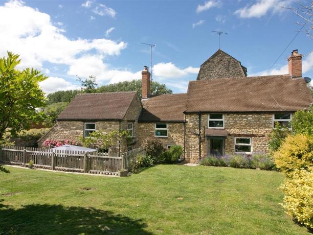 House for sale in St. Paul Malmesbury Without, Wiltshire