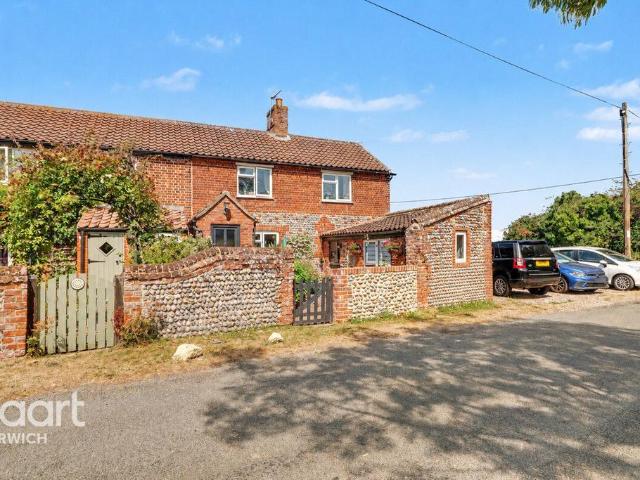 House for sale in Whimpwell Green, North Norfolk