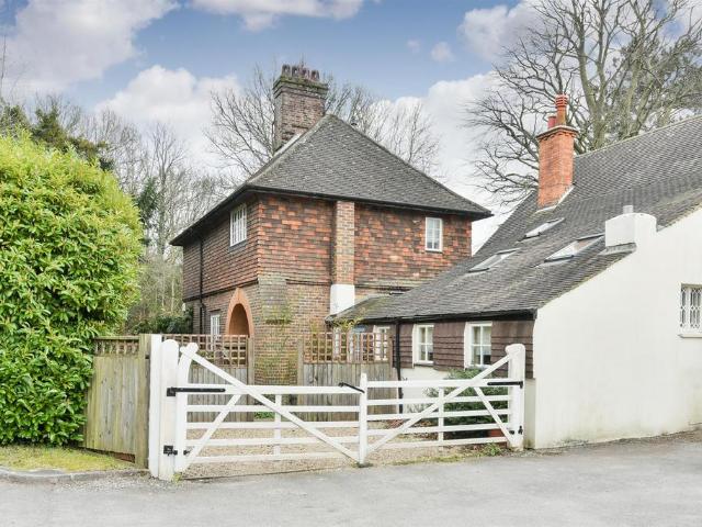House for sale in Red Hill, Surrey