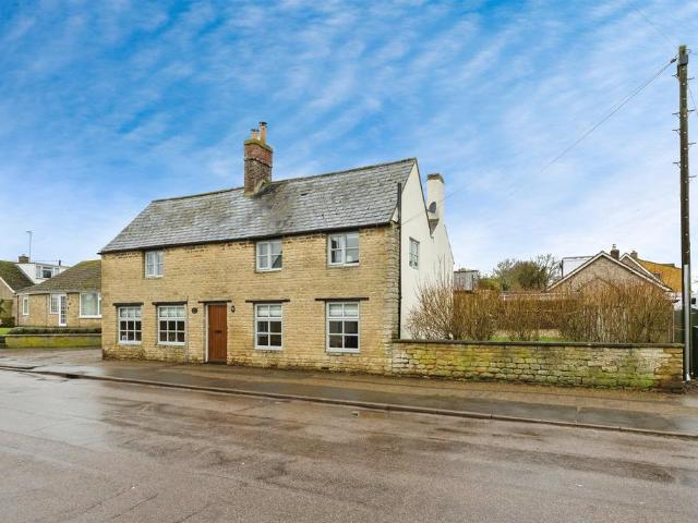 House for sale in Nassington