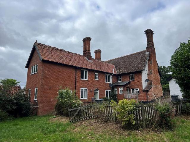 House for sale in Easton, Eastbridge